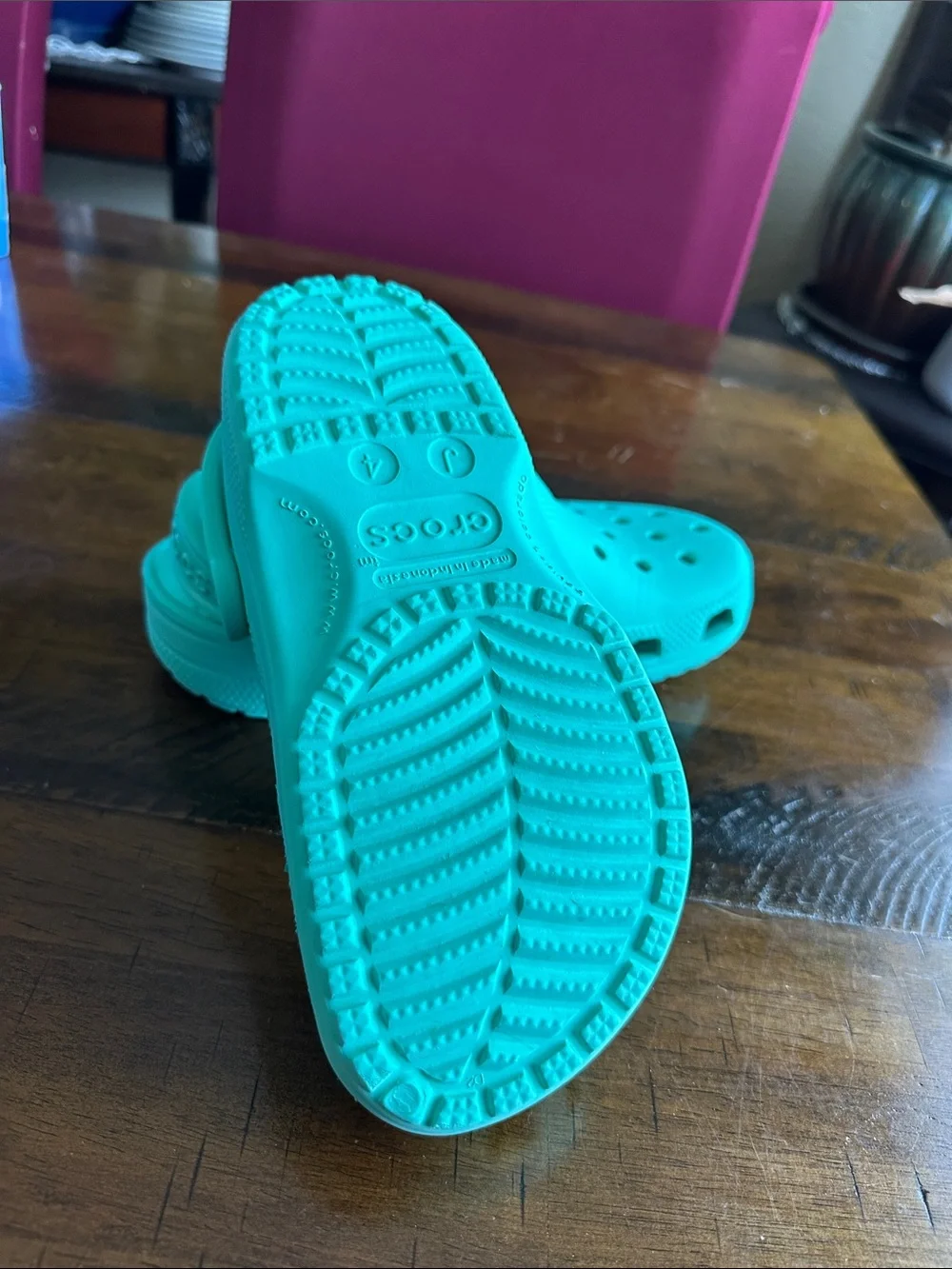 CROCS Kids Classic Clog in Aqua